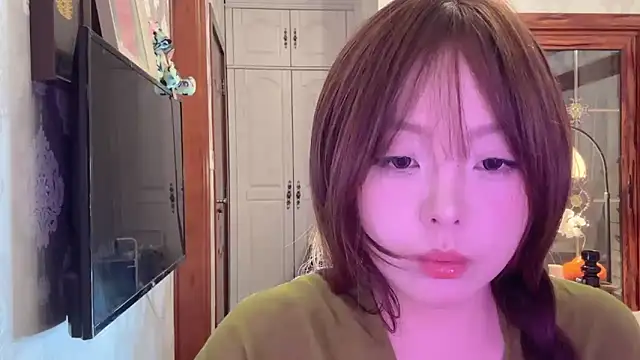 thelittlexx online show from 05/17/26, 07:28