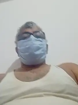 Snapshot of mature55 chatting on 06/03/26, 01:57 mature55 online show from 06/03/26, 01:57