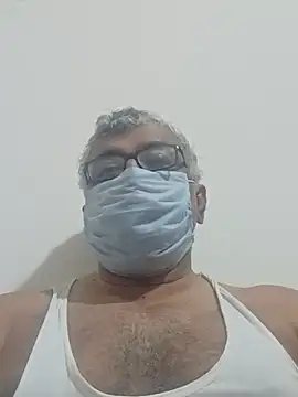 Snapshot of mature55 chatting on 06/04/26, 01:17 mature55 online show from 06/04/26, 01:17