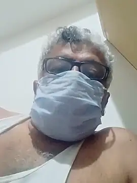 Snapshot of mature55 chatting on 06/08/26, 02:39 mature55 online show from 06/08/26, 02:39
