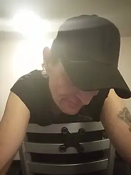 SinisterXX online show from 06/14/26, 05:42