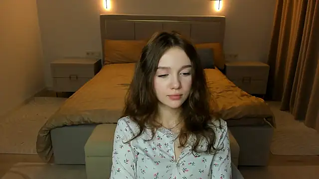 SharriSang online show from 07/28/26, 12:48