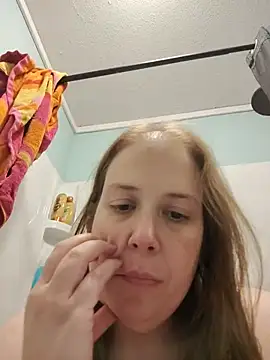 023thickandjuicy07 online show from 05/19/26, 02:51