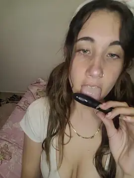 Snapshot of AlissonDavenport chatting on 04/01/26, 02:23 AlissonDavenport online show from 04/01/26, 02:23