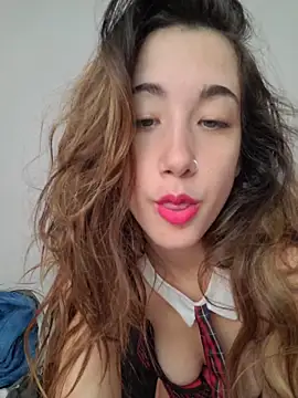 Snapshot of AlissonDavenport chatting on 04/26/26, 05:43 AlissonDavenport online show from 04/26/26, 05:43