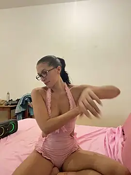 kimberlysnow11 online show from 06/02/26, 02:13