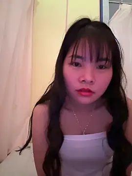 Snapshot of Naked-xx chatting on 05/04/26, 11:01 Naked-xx online show from 05/04/26, 11:01