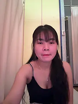 Snapshot of Naked-xx chatting on 05/21/26, 03:46 Naked-xx online show from 05/21/26, 03:46
