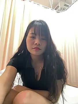 Snapshot of Naked-xx chatting on 05/22/26, 10:54 Naked-xx online show from 05/22/26, 10:54