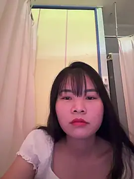 Snapshot of Naked-xx chatting on 05/31/26, 08:54 Naked-xx online show from 05/31/26, 08:54