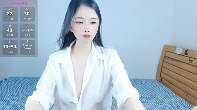 amihuang online show from 06/03/26, 12:08