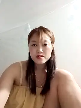 Snapshot of -Bitilu- chatting on 04/24/26, 01:57 -Bitilu- online show from 04/24/26, 01:57