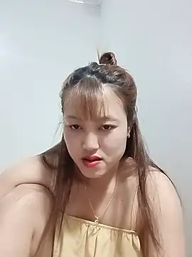 Snapshot of -Bitilu- chatting on 06/12/26, 02:05 -Bitilu- online show from 06/12/26, 02:05