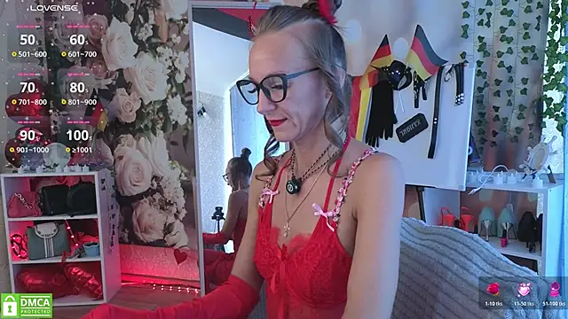 jesica mooonn online show from 06/22/26, 04:42