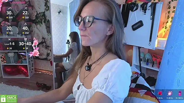 jesica mooonn online show from 07/20/26, 04:05