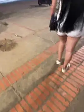 Exotic street online show from 05/09/26, 01:33
