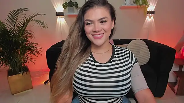 Sofia Velvetx online show from 08/04/26, 01:53