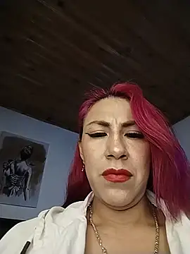 tatianabelli online show from 06/03/26, 10:48