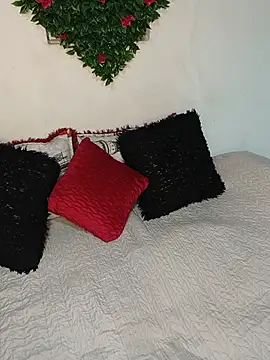 tatianabelli online show from 07/20/26, 09:39
