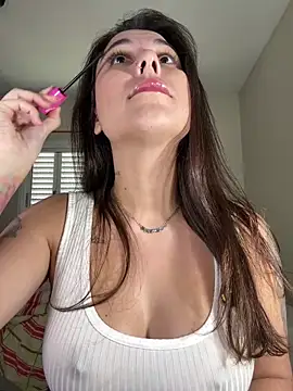 Carolzinhalux69 online show from 05/20/26, 04:35