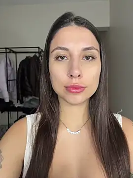 Carolzinhalux69 online show from 06/28/26, 11:00