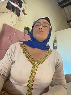 Snapshot of Marian_fadel chatting on 06/09/26, 01:34 Marian fadel online show from 06/09/26, 01:34