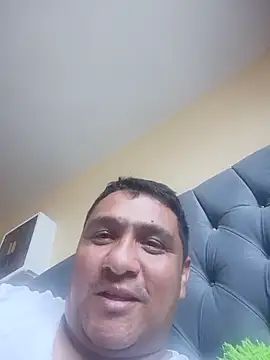 Snapshot of luis20212 chatting on 05/31/26, 06:31 luis20212 online show from 05/31/26, 06:31