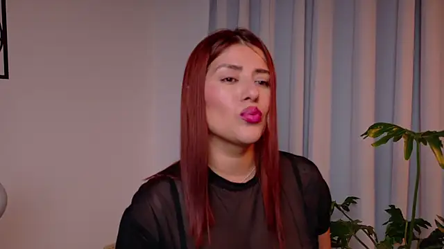 LiaFox  online show from 08/01/26, 02:55