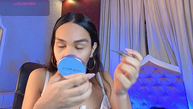 KristinaGriner online show from 06/04/26, 02:28