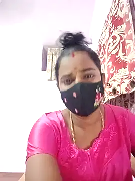 Snapshot of tamilratchasii chatting on 03/28/26, 05:56 tamilratchasii online show from 03/28/26, 05:56