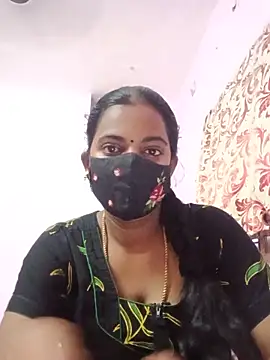 Snapshot of tamilratchasii chatting on 06/11/26, 08:12 tamilratchasii online show from 06/11/26, 08:12