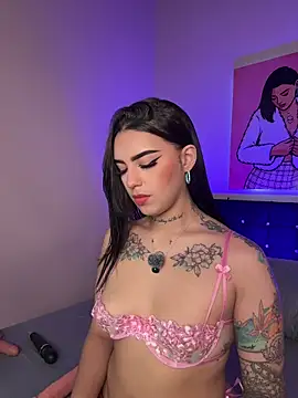 Snapshot of sabrina_voss chatting on 04/01/26, 01:41 sabrina voss online show from 04/01/26, 01:41