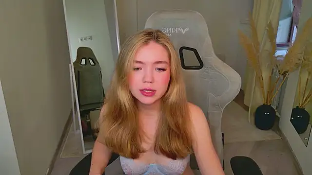 Rita Shy online show from 06/30/26, 06:58