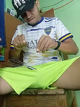 romeohotpig online show from 06/24/26, 05:17