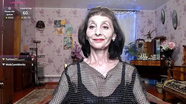 Snapshot of Shooting-Star- chatting on 06/01/26, 06:31 Shooting-Star- online show from 06/01/26, 06:31