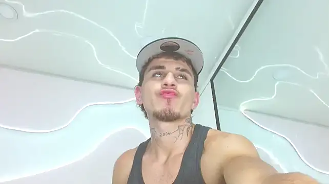 DanntheStiff online show from 06/22/26, 07:44