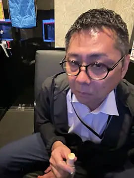 Snapshot of RYUICHI_1919 chatting on 06/04/26, 10:21 RYUICHI 1919 online show from 06/04/26, 10:21