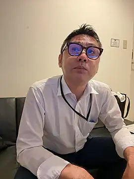 Snapshot of RYUICHI_1919 chatting on 06/09/26, 10:27 RYUICHI 1919 online show from 06/09/26, 10:27