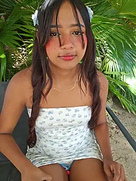 Pretty karol online show from 05/24/26, 12:32