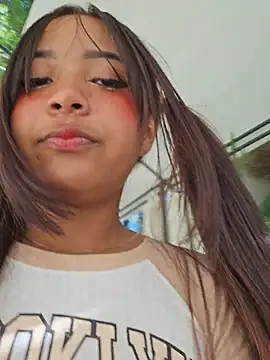 Pretty karol online show from 06/25/26, 12:42