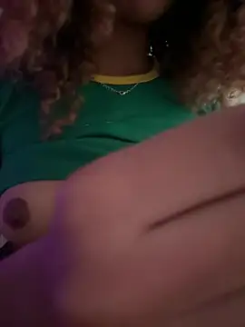 Marianapaiv online show from 05/22/26, 04:45