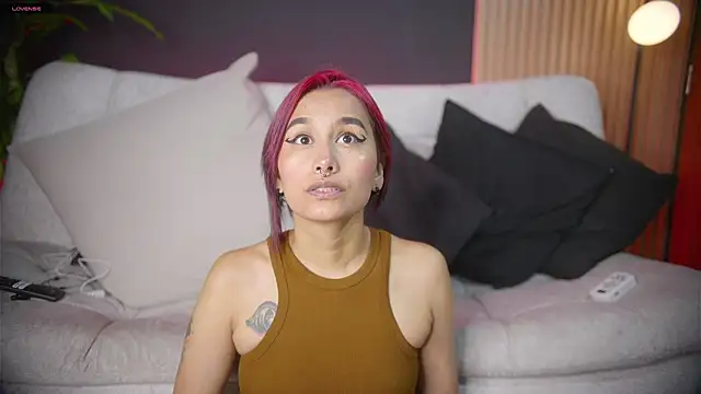 charlottehershel02 online show from 07/29/26, 01:59