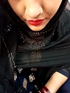 Miss Noor   online show from 04/12/26, 05:34