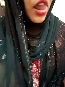 Miss Noor   online show from 07/22/26, 03:42