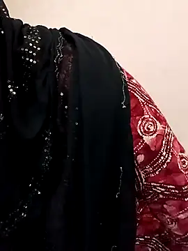 Miss Noor   online show from 07/27/26, 03:35