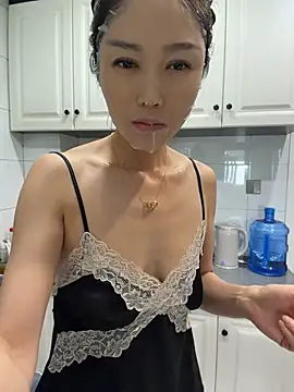 Snapshot of yuanpu0925 chatting on 06/24/26, 11:26 yuanpu0925 online show from 06/24/26, 11:26