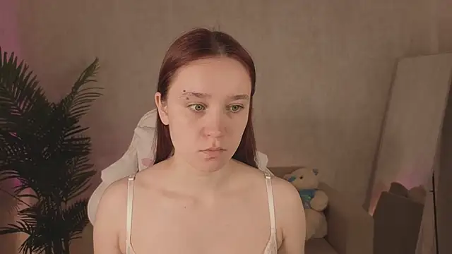 Snapshot of SweetieBlush chatting on 06/01/26, 01:29 SweetieBlush online show from 06/01/26, 01:29