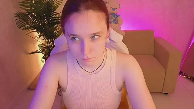 Snapshot of SweetieBlush chatting on 06/10/26, 12:55 SweetieBlush online show from 06/10/26, 12:55