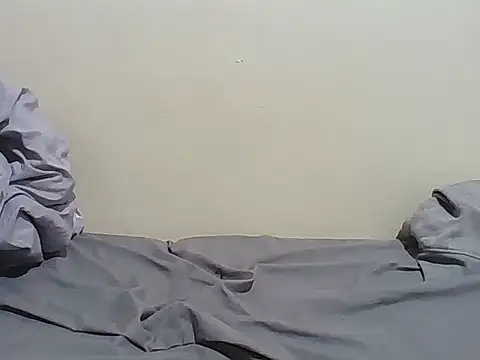 BOOBQUEEN25 online show from 04/10/26, 06:29