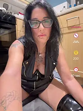 IvyBelleMilf online show from 06/06/26, 09:41
